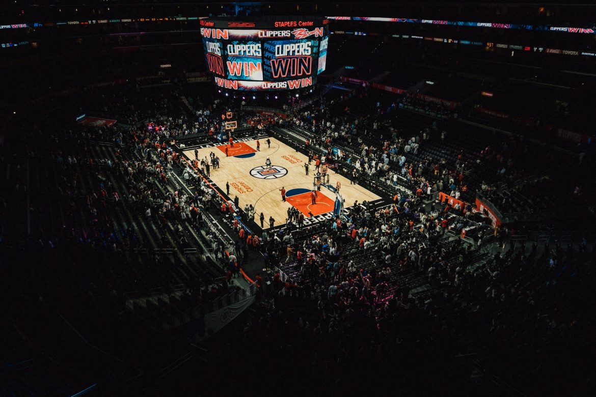 Mavericks vs. Thunder:  Luka Doncic lidera la victoria en Oklahoma con una exhibición de tiro